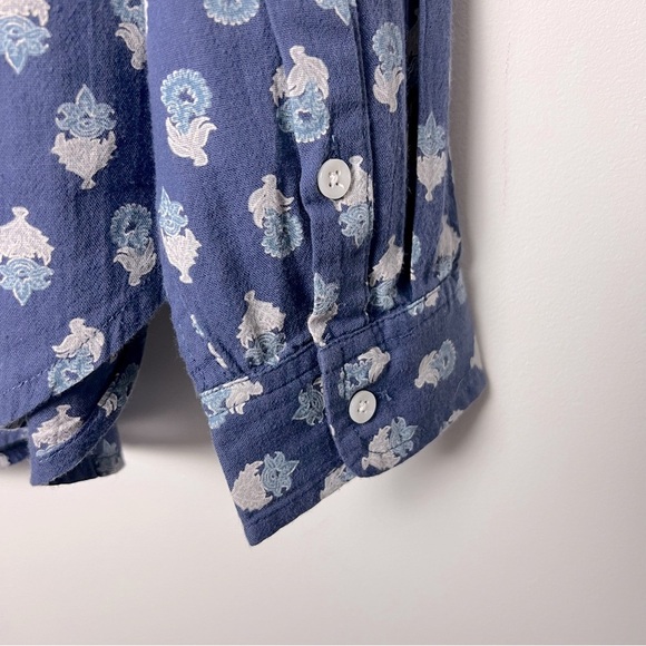 Lucky Brand Blue and White Patterned Button Up Lightweight Cotton Women's Shirt - Picture 10 of 13